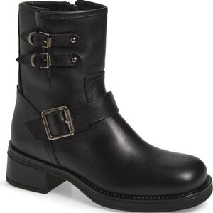 Steve Madden Black Leather Moto Ankle Boots w/ Triple Buckle -- Size 8